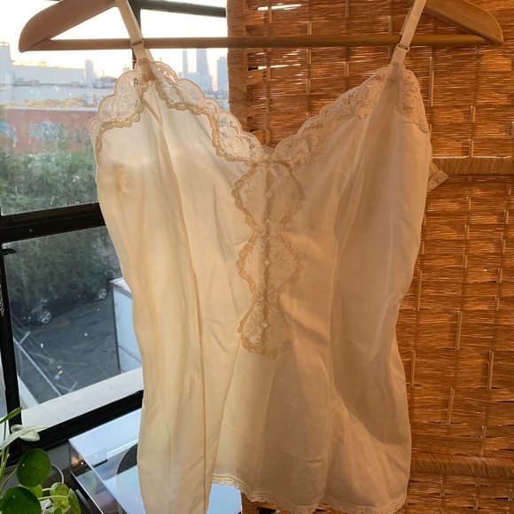 Vintage 60s 70s 80s babydoll lace cream cami - Picture 2 of 4